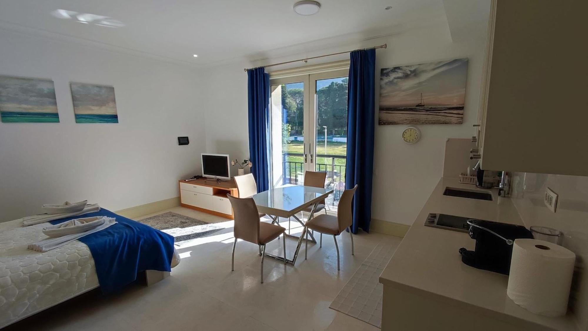 Porto Montenegro Zeta 102 - Cozy Studio Тиват Экстерьер фото
